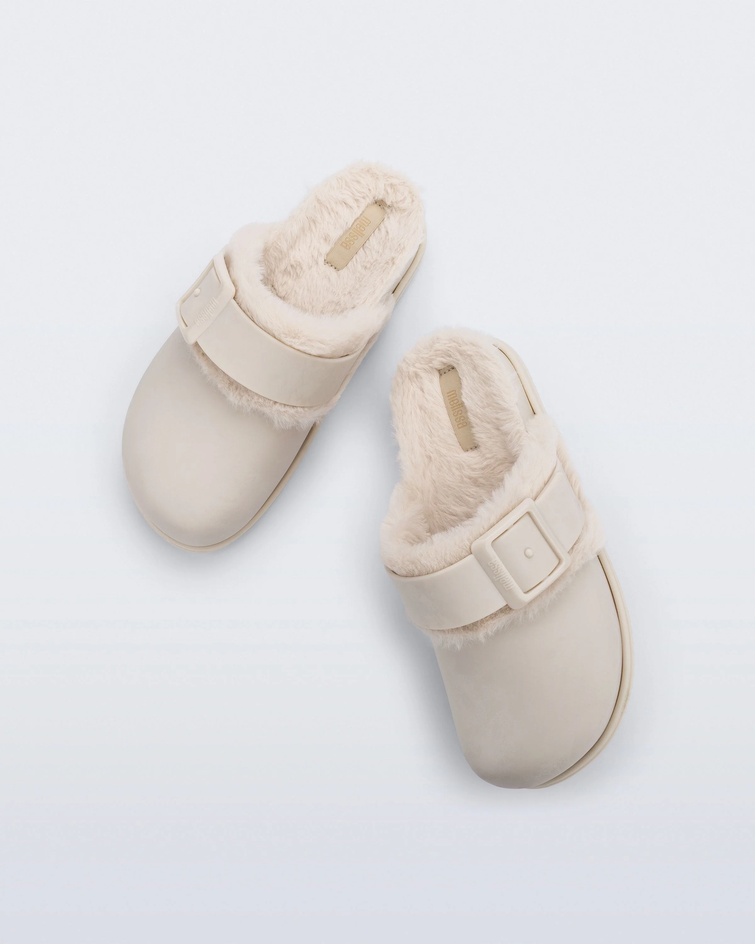 Cozy Warm Clog - Image 3