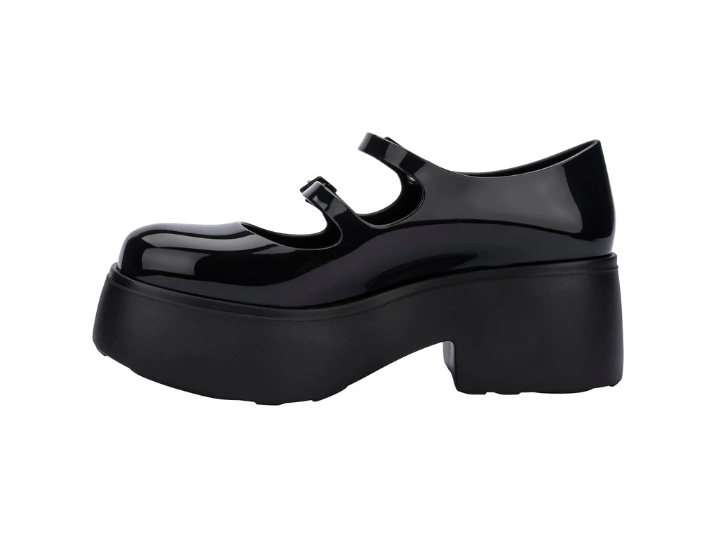 Farah - Image 7