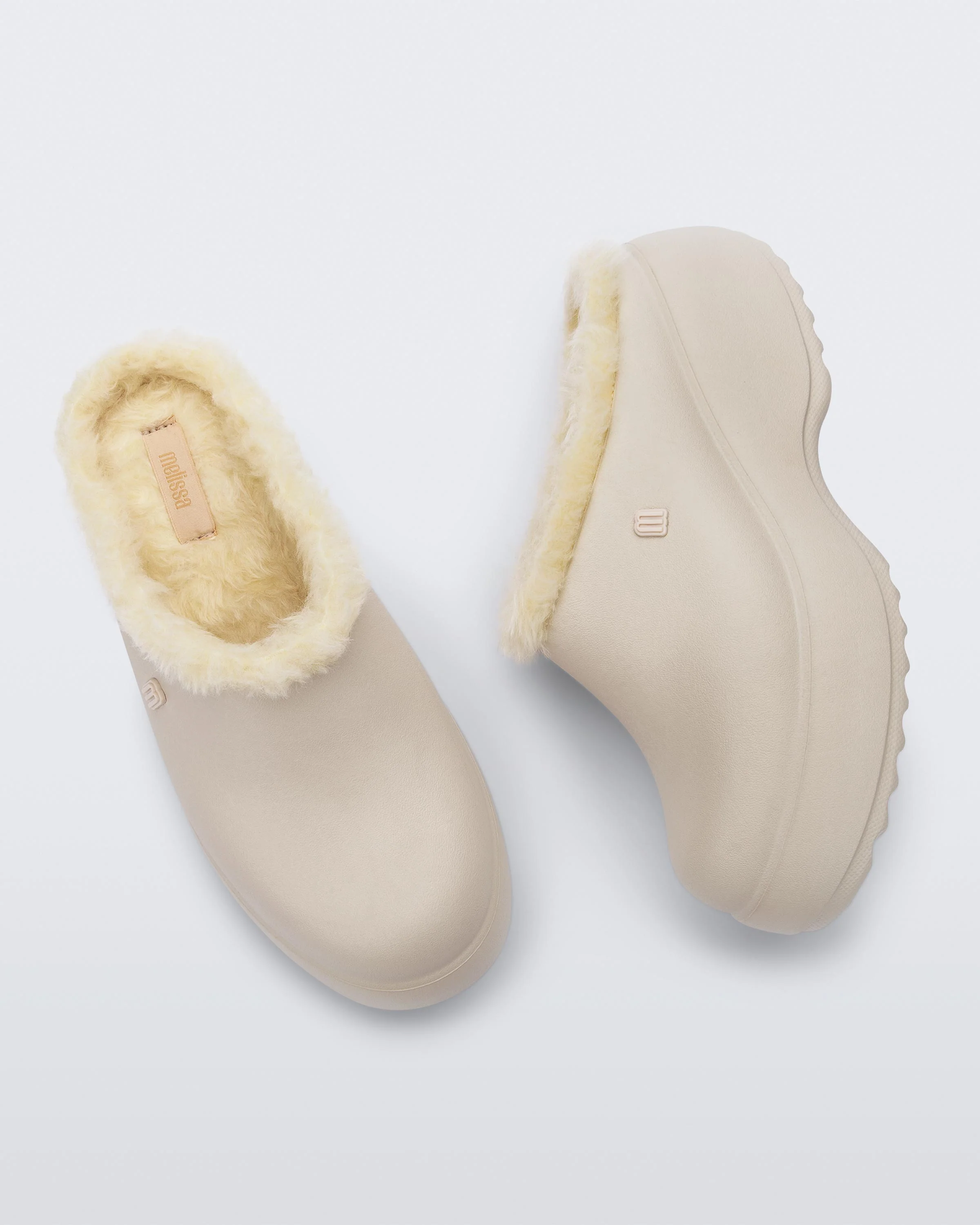 Free Clog Fluffy Platform - Image 3