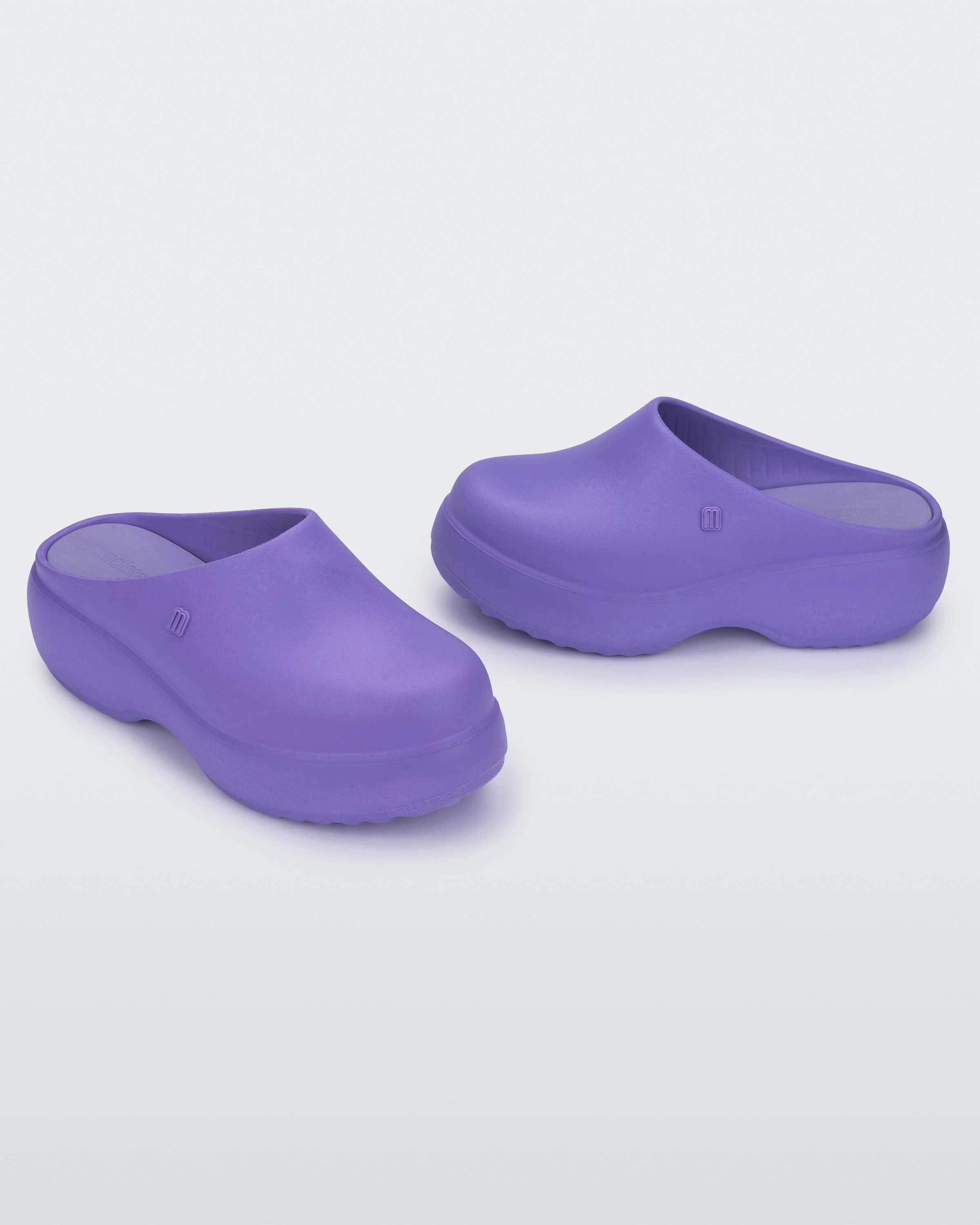 Free Clog Platform - Image 2