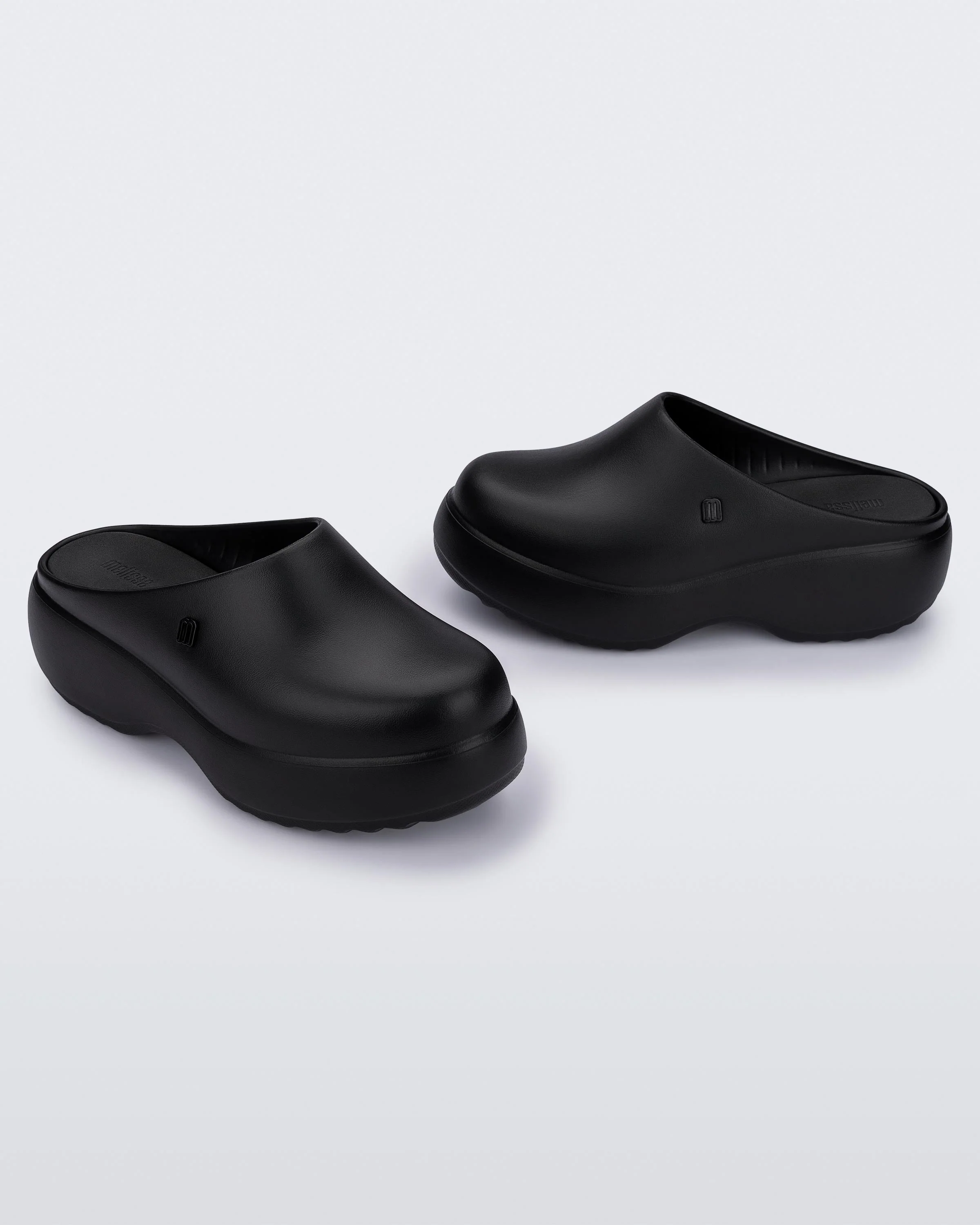 Free Clog Platform - Image 2