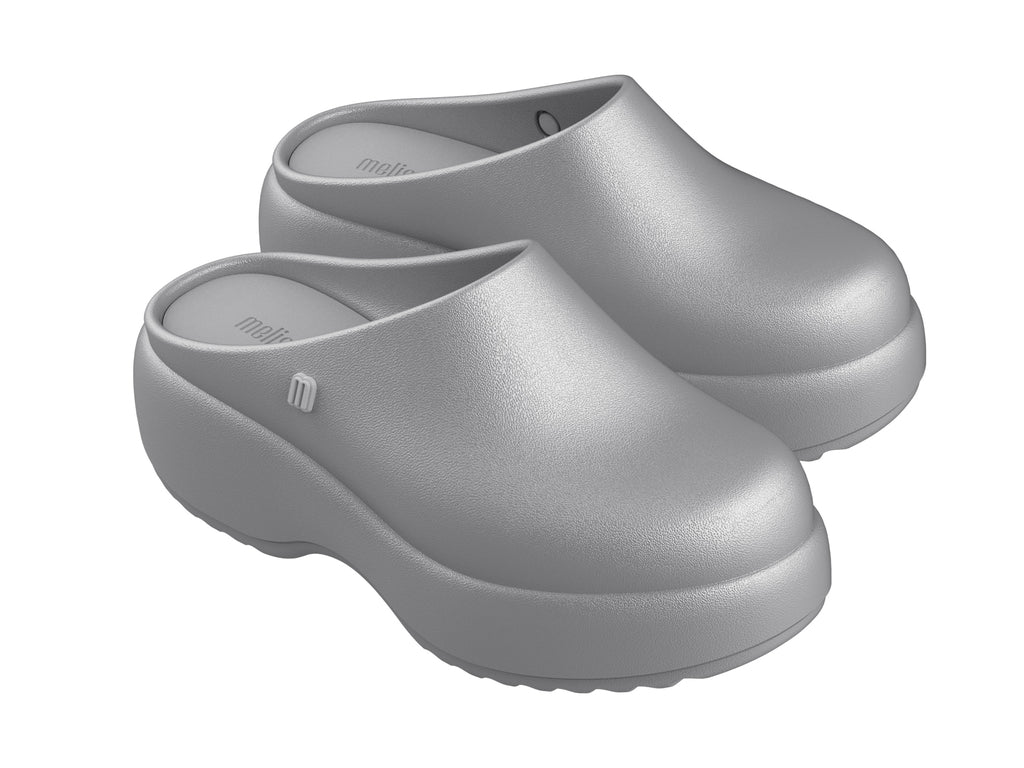 Free Clog Platform - Image 5