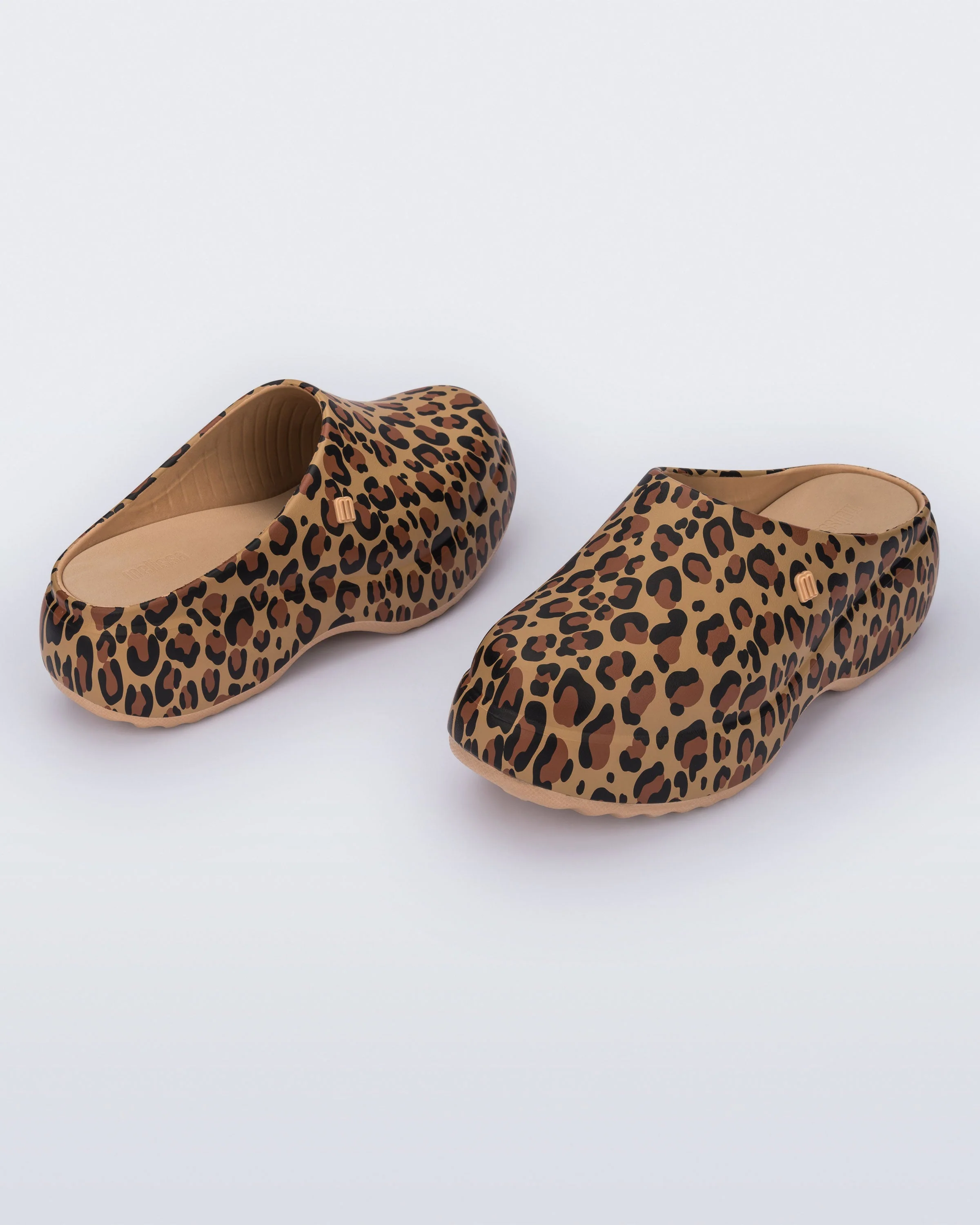 Free Clog Print Platform - Image 2