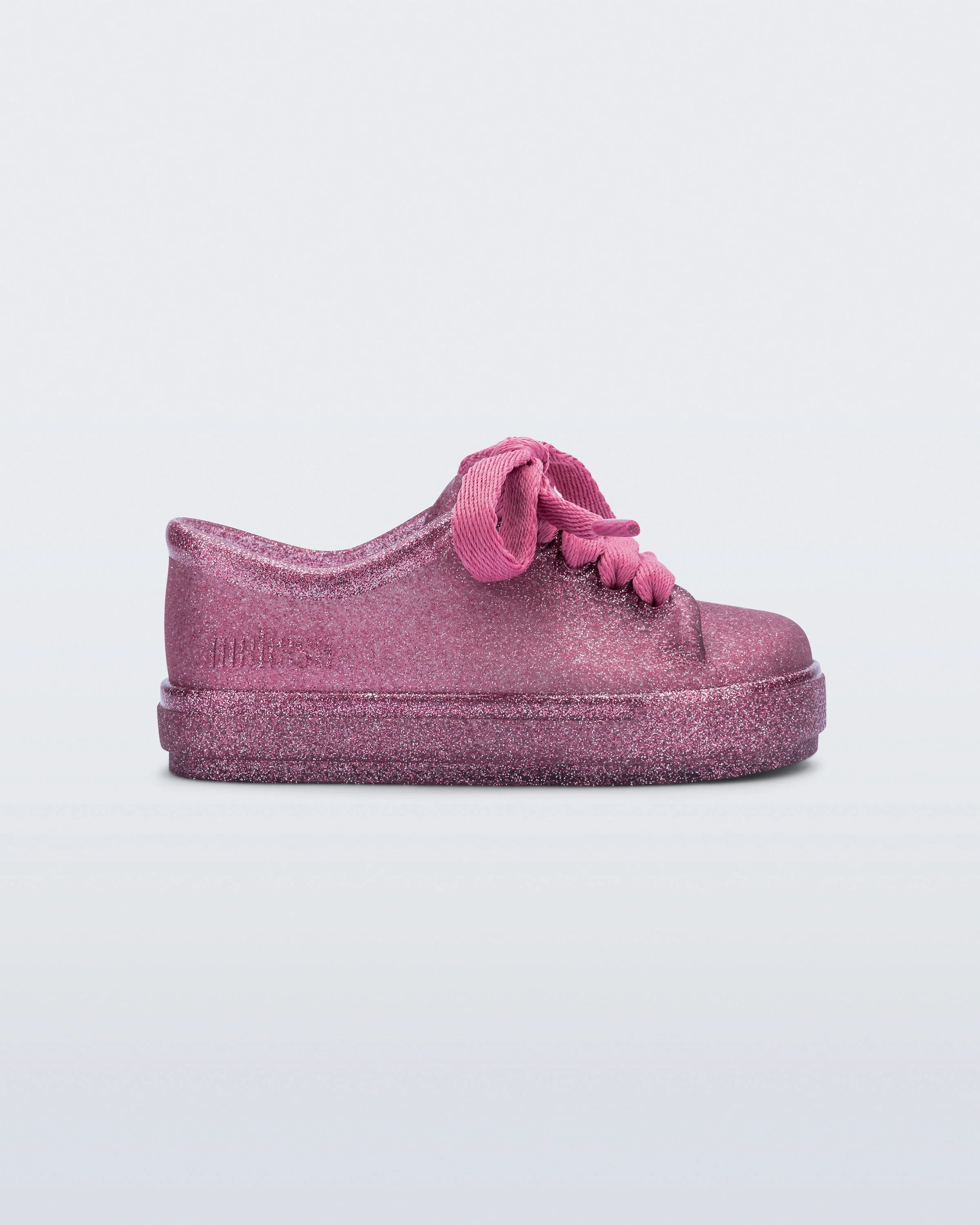 Hip Sneaker