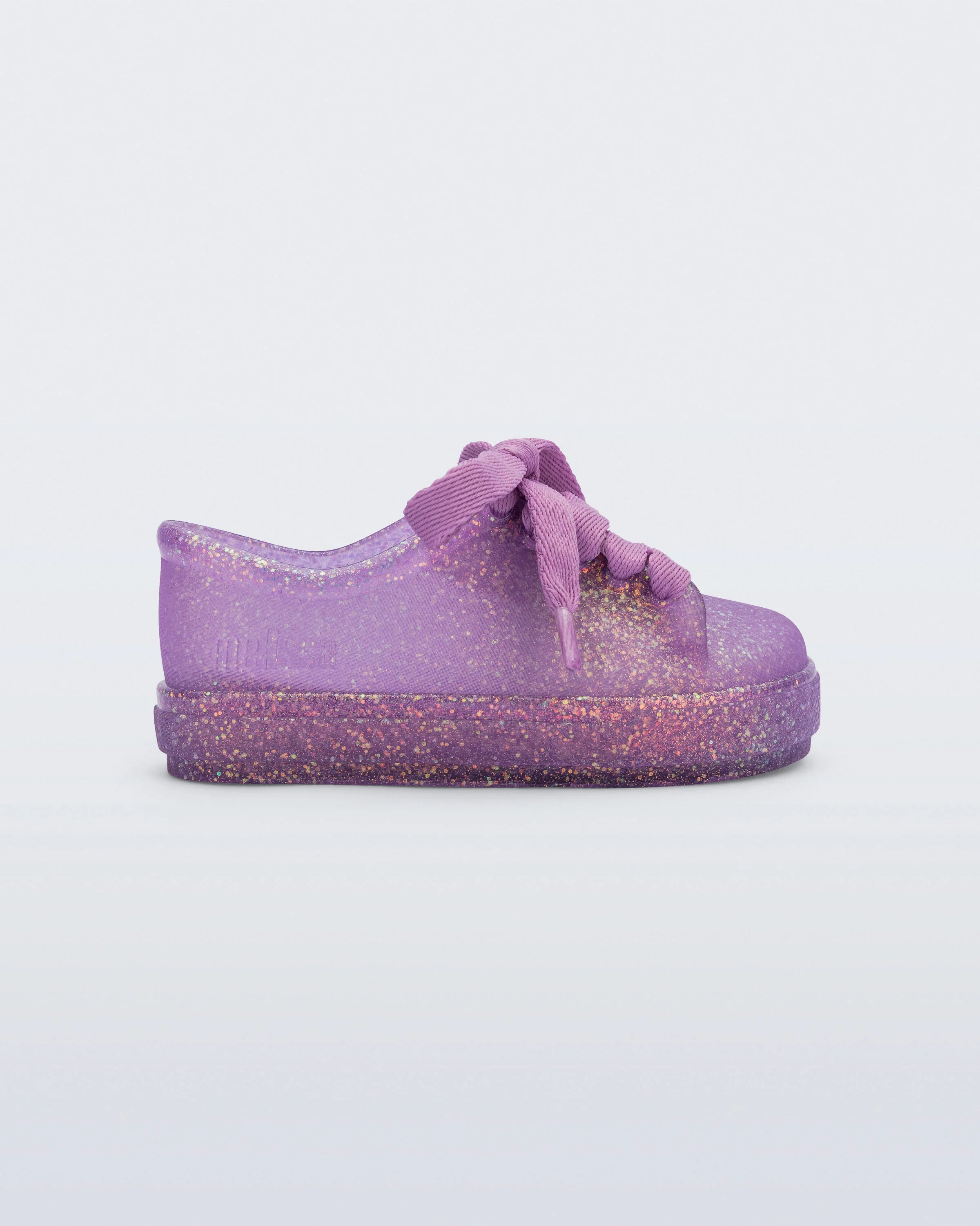 Hip Sneaker