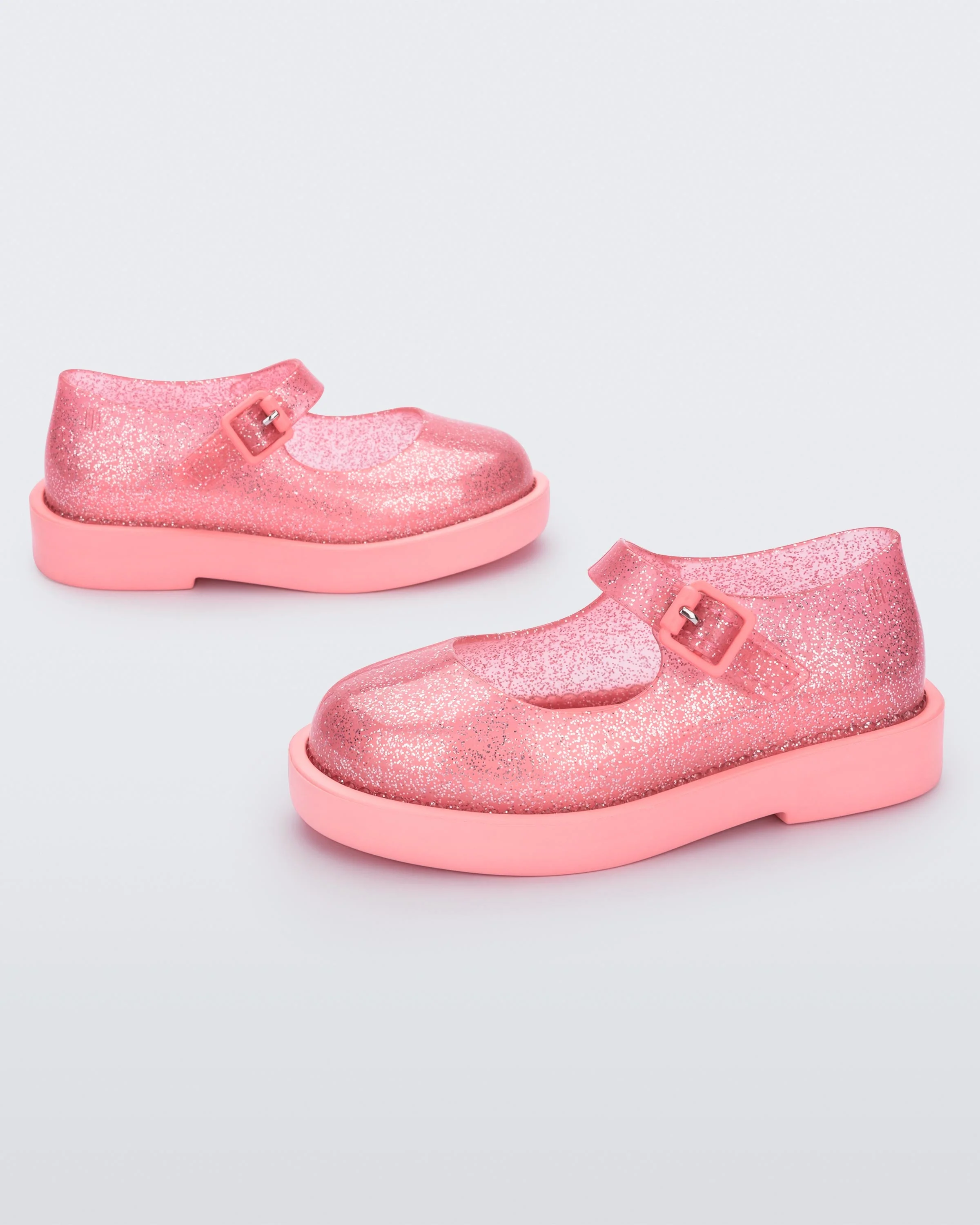 Lola - Image 2