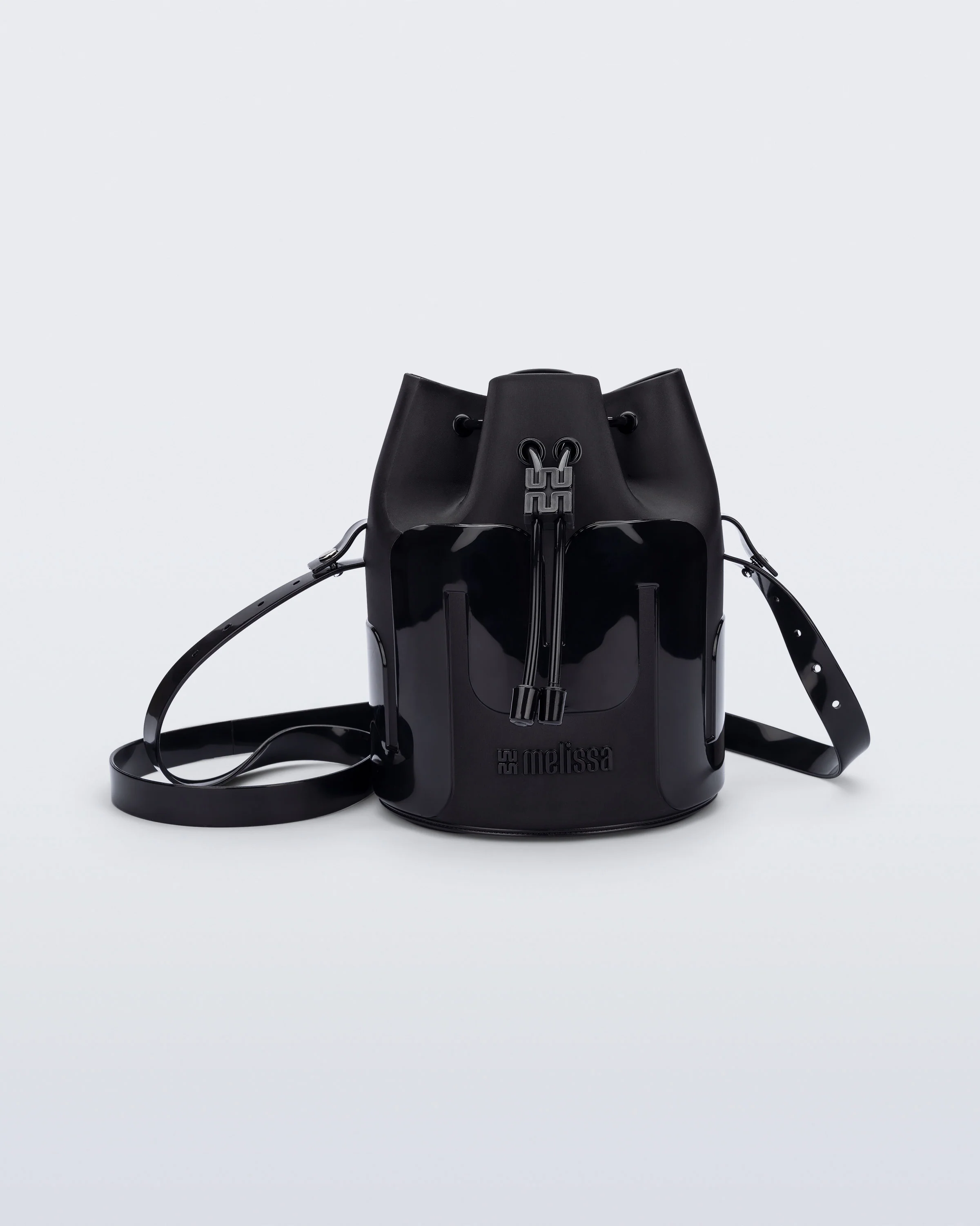 Station Bucket Bag