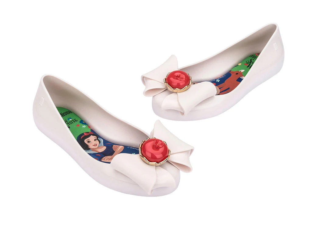 Sweet Love Snow White - Image 7