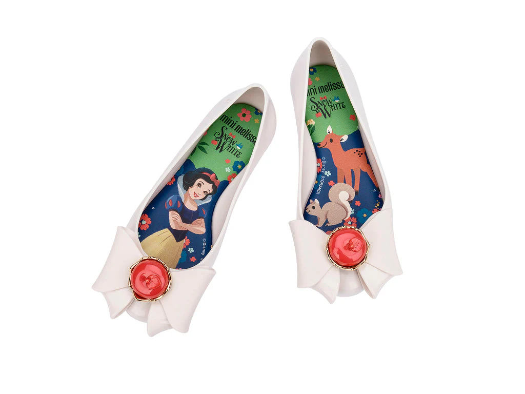 Sweet Love Snow White - Image 8