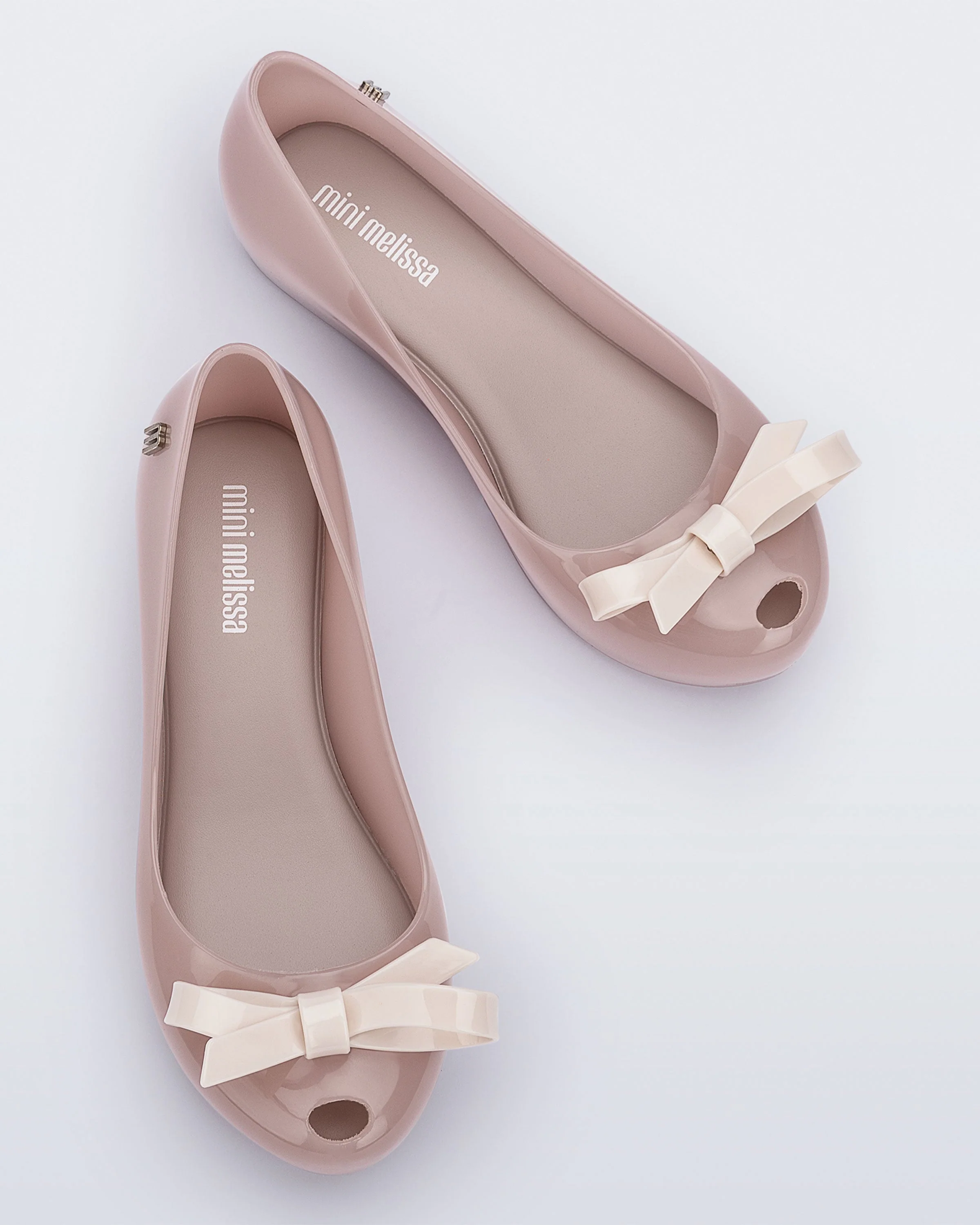 Ultragirl Bow - Image 3